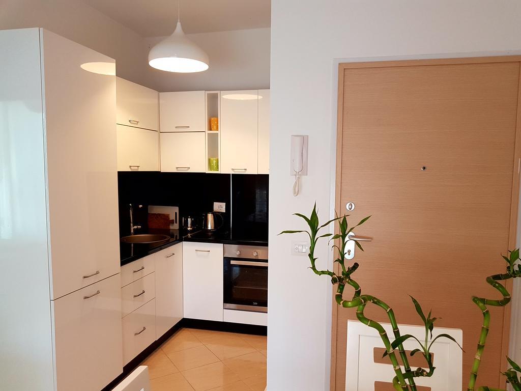Flori Beach Apartment ราดฮีมือ ภายนอก รูปภาพ