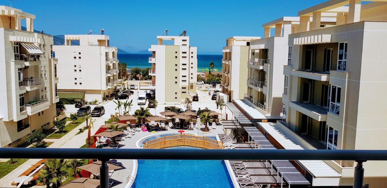 Flori Beach Apartment ราดฮีมือ ภายนอก รูปภาพ